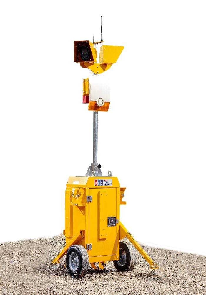 WIRELESS CCTV TOWER INCLUDING 4 CAMERAS